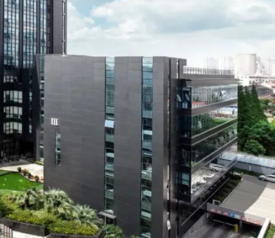 全自动礼盒成型机与半自动设备的生产效率及成本对比分析